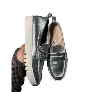 Vionic |  Uptown Loafer